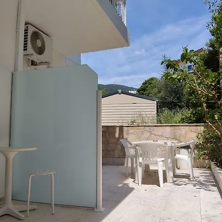 Apartment Kostas