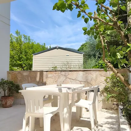 Kostas Apartment